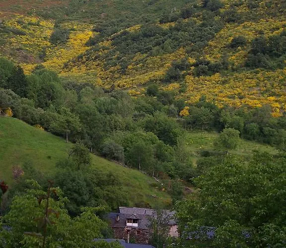 Casa Trallera Colinas del Campo de Martín Moro